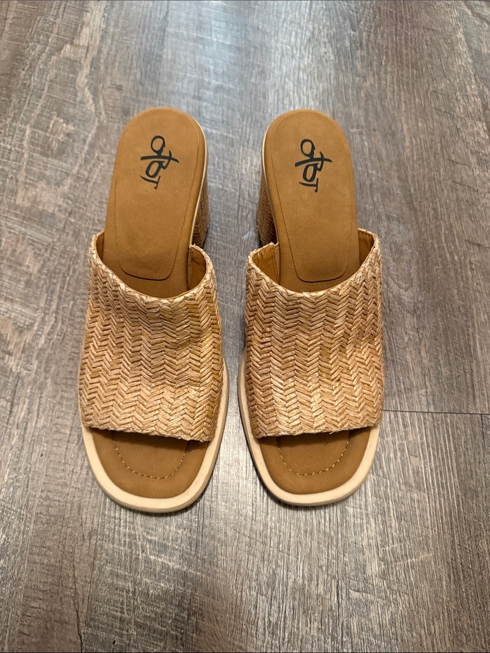 Taos Footwear Tan Woven Slide Mules